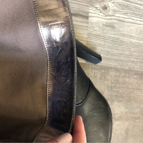 DKNY Black Heeled Round Toe Black Boots 8.5 - Picture 3 of 9